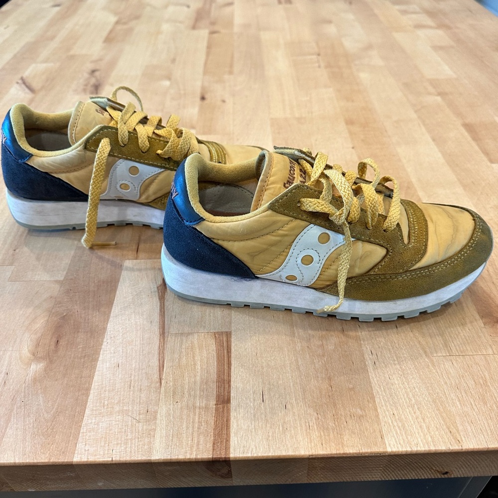 Women Saucony Jazz Original